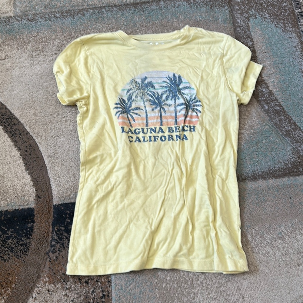 Women’s Graphic tee